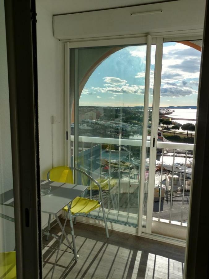 Jolis Studios vue sur mer Port, Etangs et Canaux Résidence RIVERCITY Carnon-Plage Exterior foto